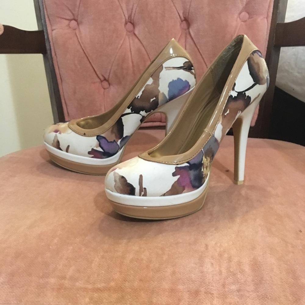 Baby Phat cute spring platform heels size 7